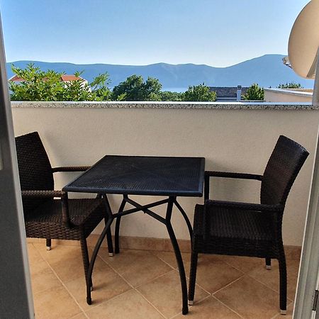 Apartmani Lanterna Krk Town Εξωτερικό φωτογραφία