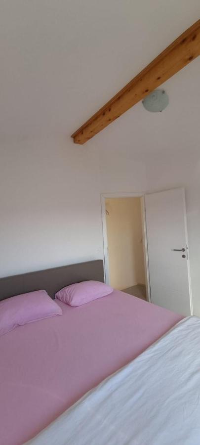 Apartmani Lanterna Krk Town Εξωτερικό φωτογραφία