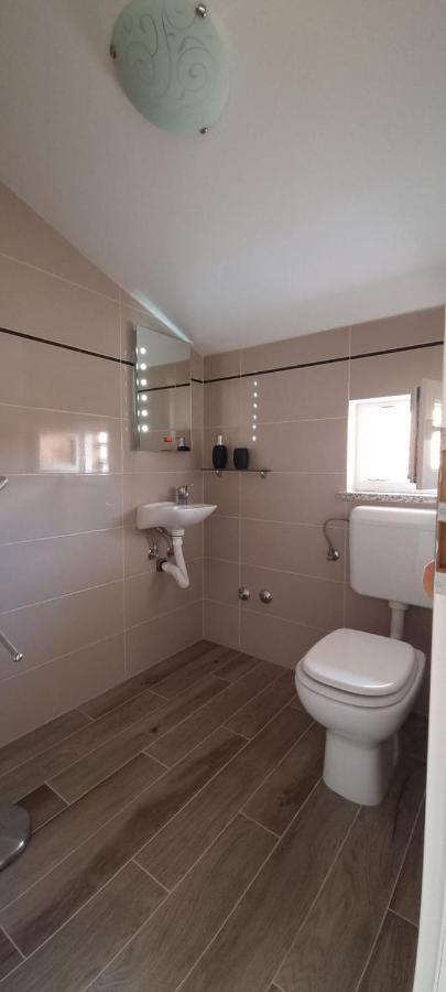 Apartmani Lanterna Krk Town Εξωτερικό φωτογραφία