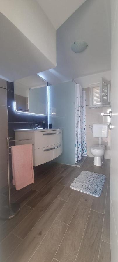 Apartmani Lanterna Krk Town Εξωτερικό φωτογραφία